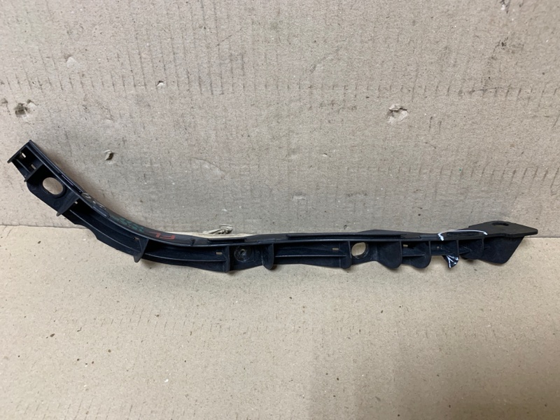 Кронштейн переднего бампера (на крыле) левый SUBARU TRIBECA B9 05-07 2006 Внедорожник 3.0 EZ30 57707XA03A Б/У