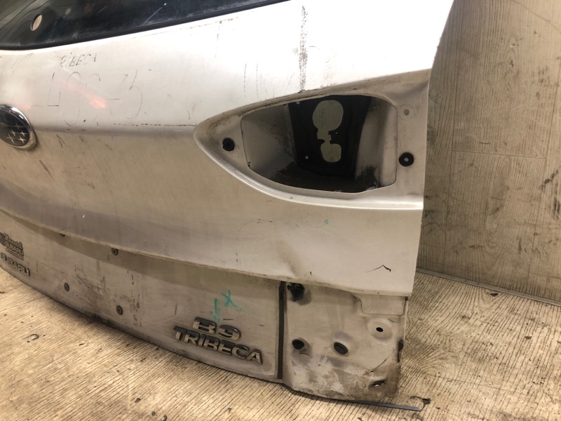 Крышка багажника TRIBECA B9 05-07