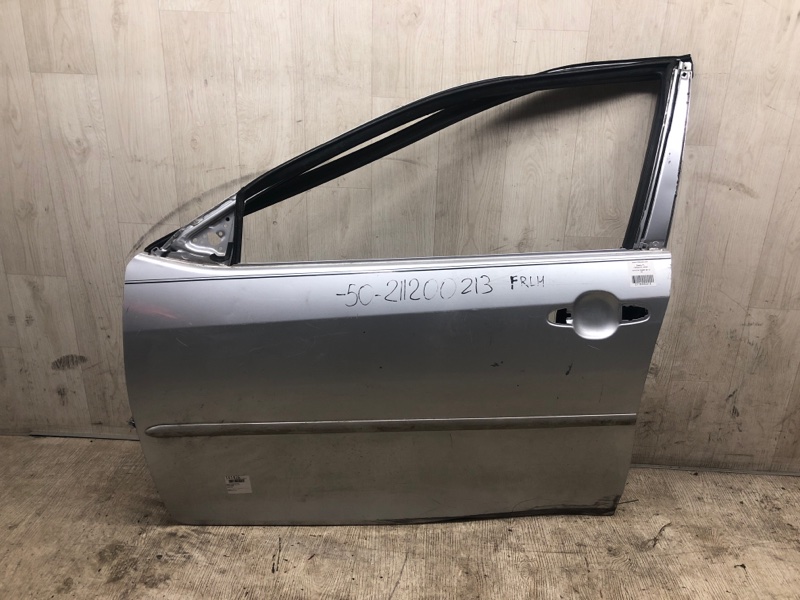 Запчасть дверь передняя левая TOYOTA CAMRY 50 12-15 67002-33201 Б/У Дверь передняя левая TOYOTA CAMRY 50 12-15 67002-33201 Б/У