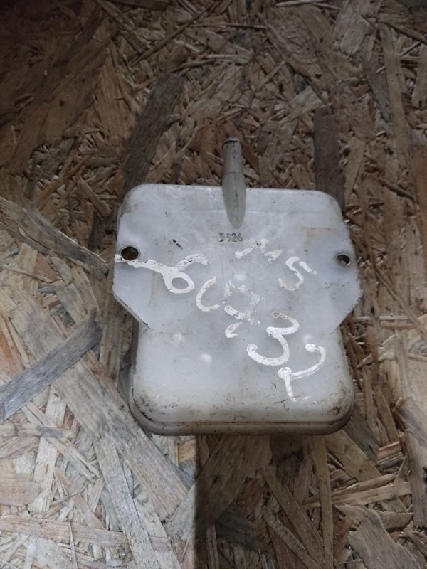 Бачок главного тормозного цилиндра 5 CR 05-10