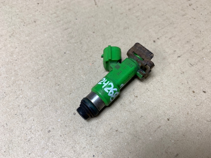 Запчасть форсунка топливная INFINITI G25/G35/G37/Q40 06-14 2008 Седан 3.5 VQ35HR 16600-JK20A Б/У Форсунка топливная INFINITI G25/G35/G37/Q40 06-14 2008 Седан 3.5 VQ35HR 16600-JK20A Б/У