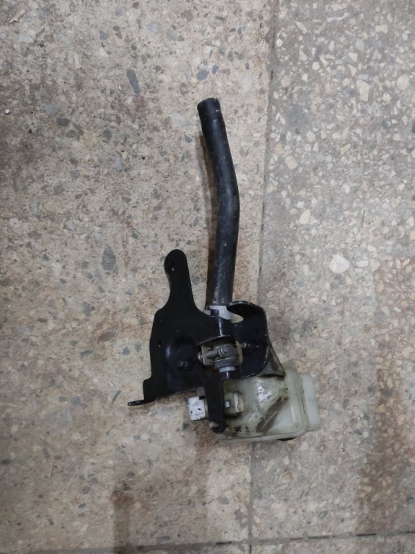 Бачок главного тормозного цилиндра MURANO Z50 02-07