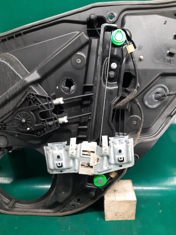 Стеклоподъемник задний левый FIESTA 08-17 2013 Хэтчбек 1.6 XDEZ