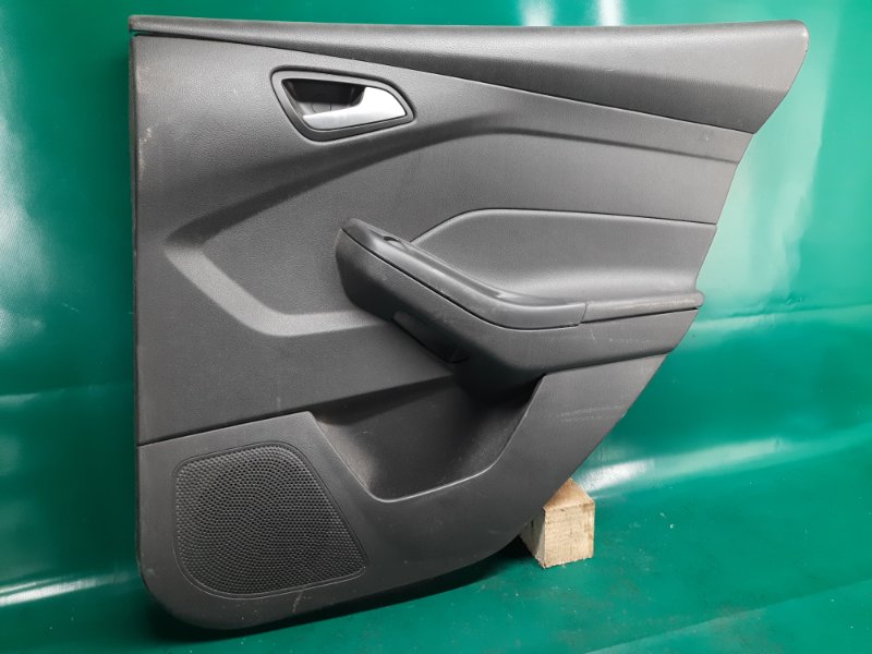 Карта двери задняя правая FORD FOCUS 10-18 Седан 2.0 XQDA