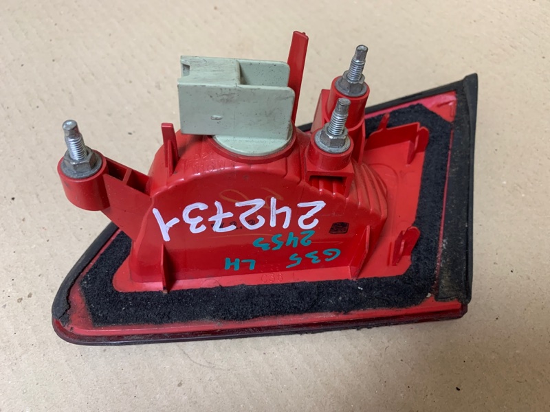 Фонарь внутренний задний левый G25/G35/G37/Q40 06-14 2008 Седан 3.5 VQ35HR