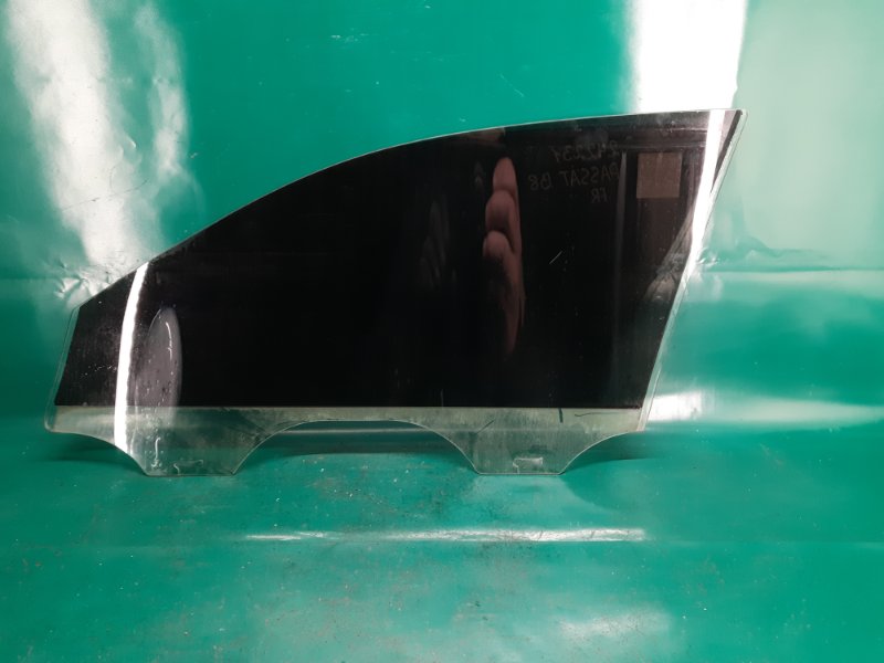 Стекло двери переднее правое PASSAT B8 14- 2016 Седан 1.8 CPRA Стекло двери переднее правое PASSAT B8 14- 2016 Седан 1.8 CPRA