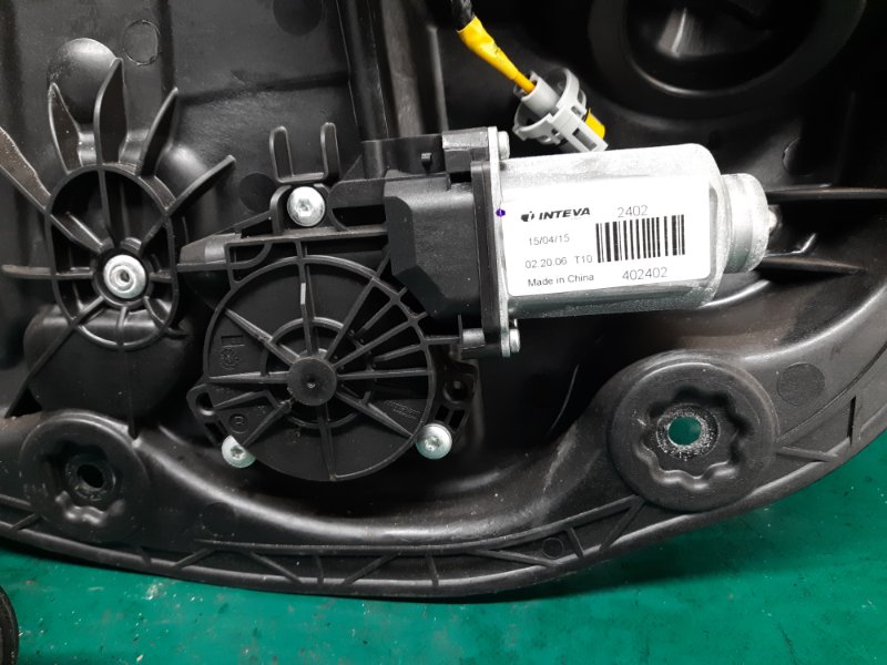 Стеклоподъемник задний левый KIA OPTIMA TF 11-16 Седан 2.4 G4KJ