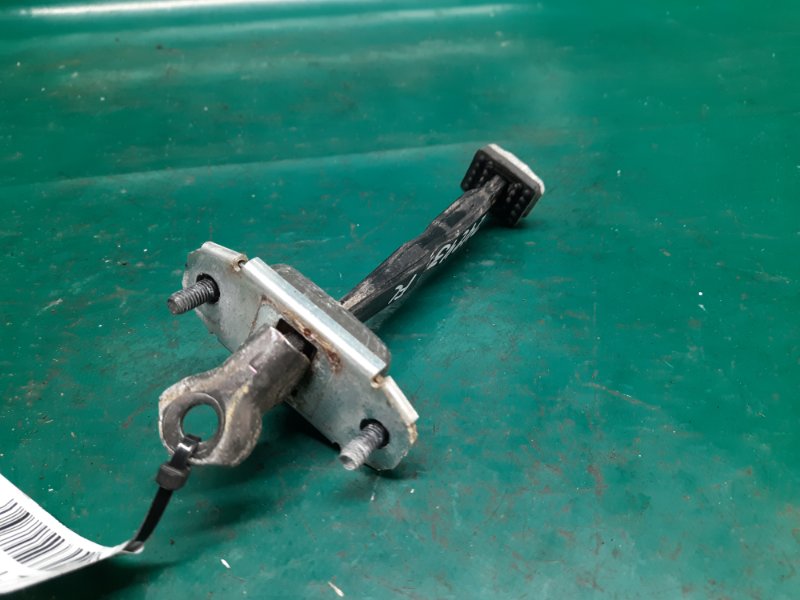 Ограничитель двери передний левый KIA OPTIMA TF 11-16 Седан 2.4 G4KJ