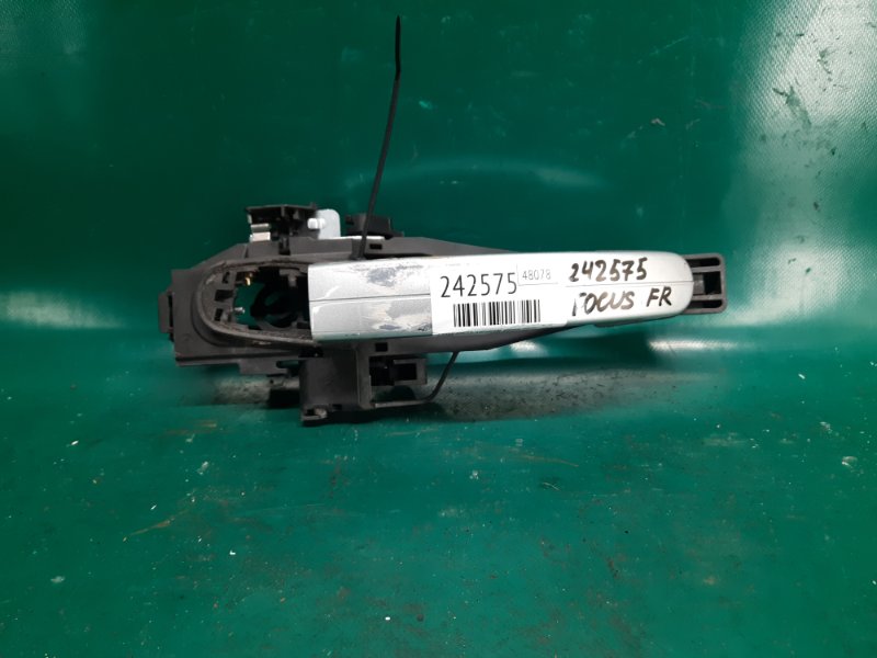 Ручка двери наружная передняя правая FORD FOCUS 10-18 2014 Седан 2.0 XQDA CV6Z-5422404-CA Б/У
