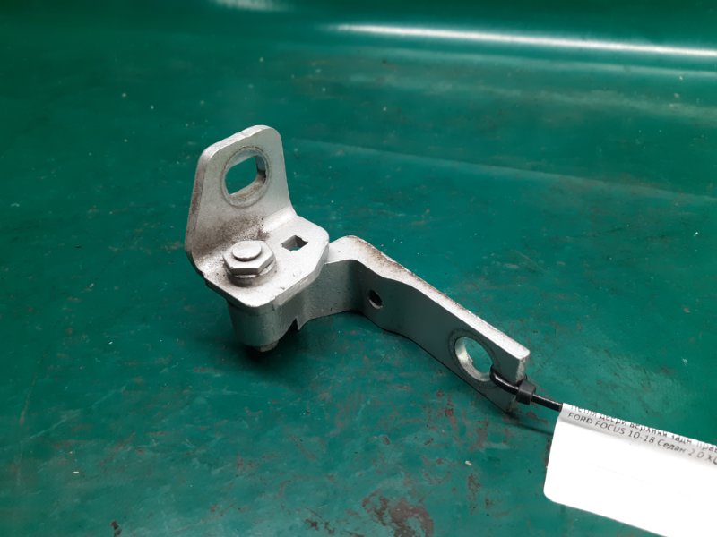 Петля двери верхняя задняя правая FOCUS 10-18 2014 Седан 2.0 XQDA