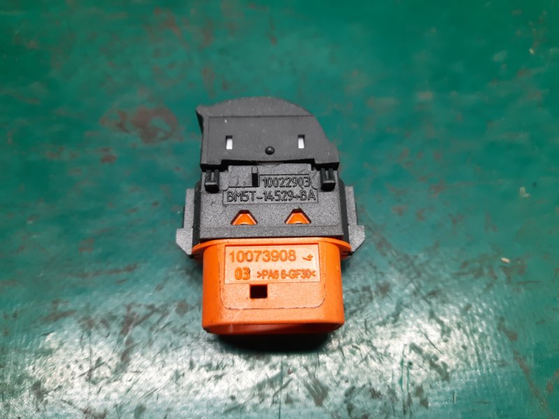 Кнопка стеклоподъемника задняя левая FOCUS 10-18 2014 Седан 2.0 XQDA