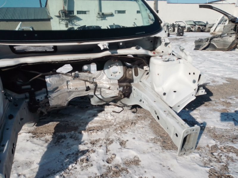 Передняя часть FIESTA 08-17 2013 CCN 1.6 HXJB