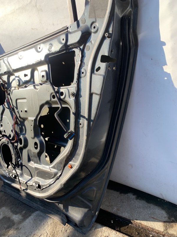 Дверь задняя правая QX56 / TITAN / ARMADA 04-16 2005 Внедорожник VK56DE