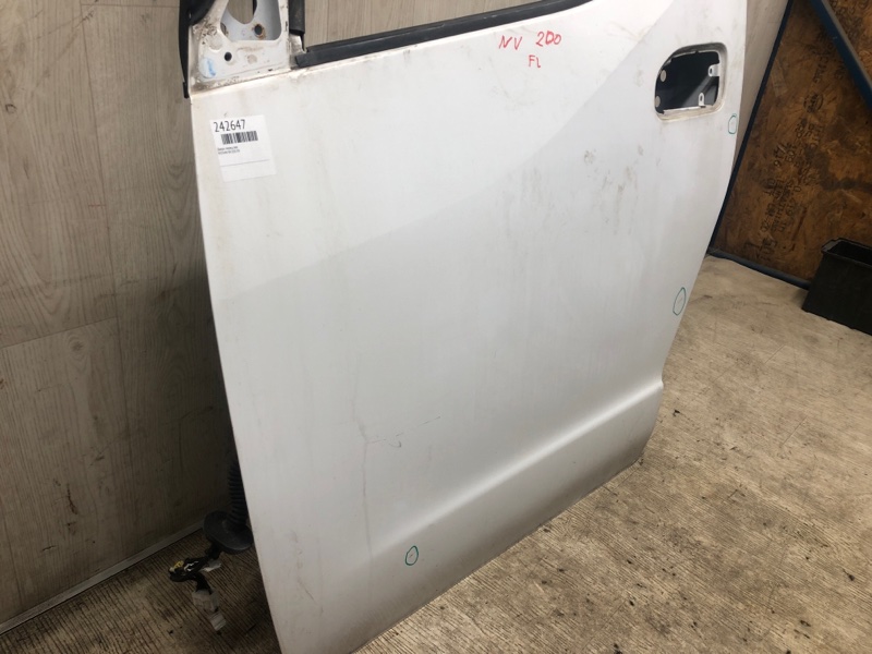 Дверь передняя левая NV200 USA 13-