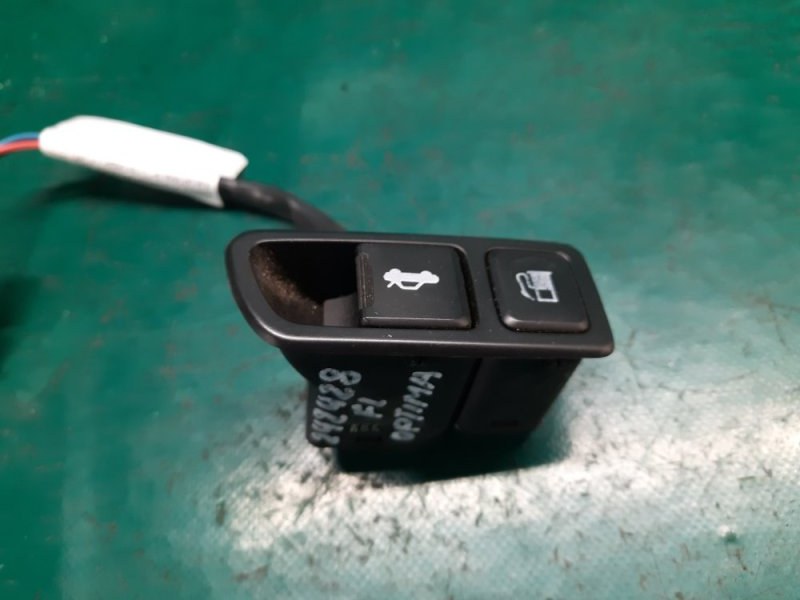 Кнопка открывания бензобака передняя левая OPTIMA TF 11-16 2015 Седан 2.4 G4KJ