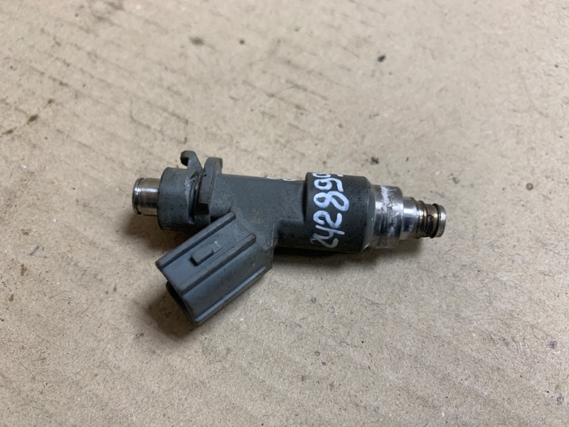 Форсунка топливная ACURA MDX (YD2) 06-13 2008 Внедорожник 3.7 J37A1 16450-R70-A01 Б/У