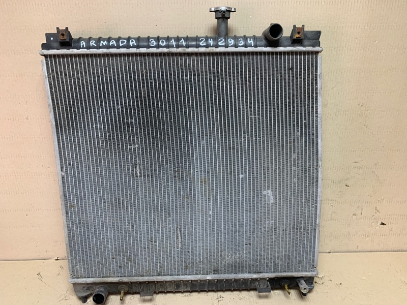 Радиатор основной INFINITI QX56 / TITAN / ARMADA 04-16 2005 Внедорожник VK56DE 21460-7S000 Б/У