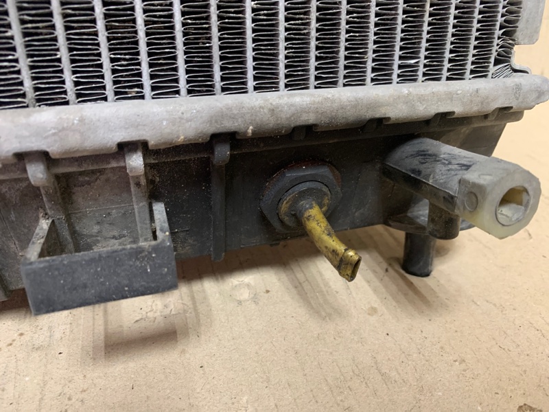 Радиатор основной QX56 / TITAN / ARMADA 04-16 2005 Внедорожник VK56DE