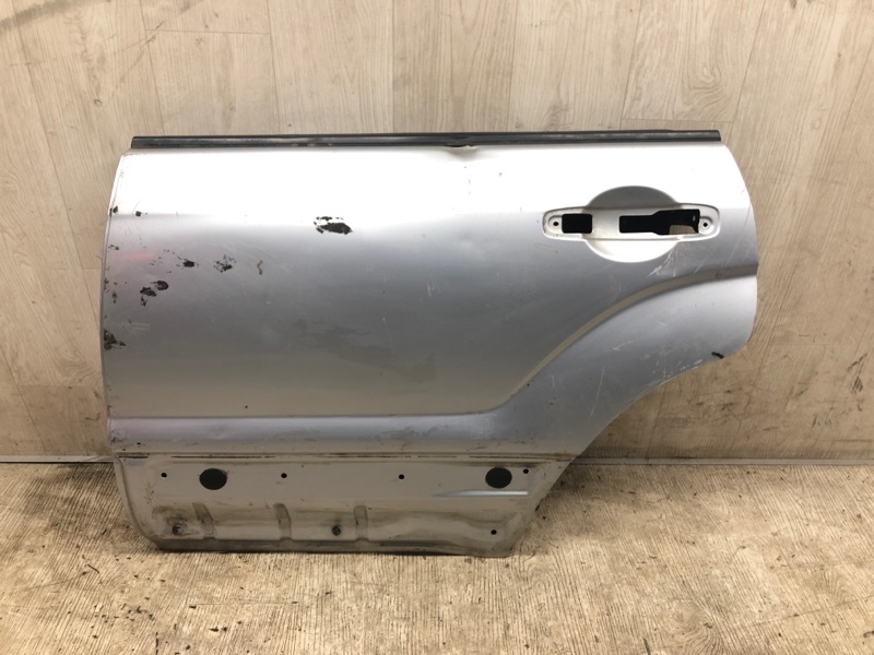 Дверь задняя левая SUBARU FORESTER SG 02-07 60409SA0109P Б/У