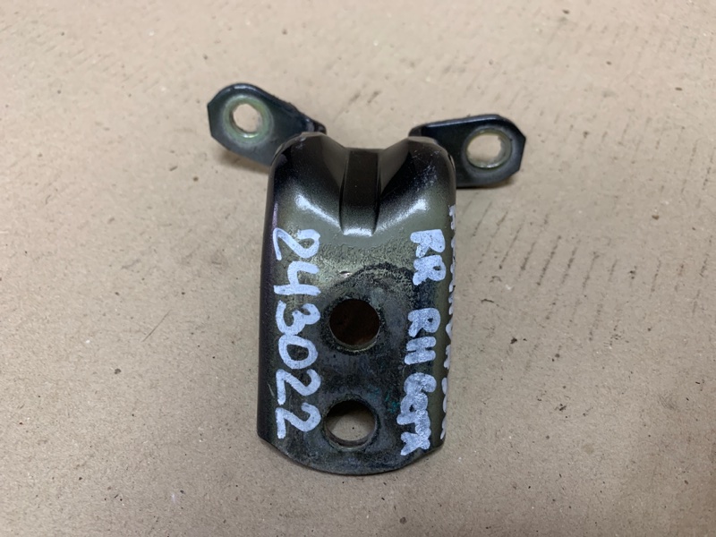 Запчасть петля двери верхняя задняя правая INFINITI QX56 / TITAN / ARMADA 04-16 2005 Внедорожник VK56DE 82400-7S000 Б/У Петля двери верхняя задняя правая INFINITI QX56 / TITAN / ARMADA 04-16 2005 Внедорожник VK56DE 82400-7S000 Б/У