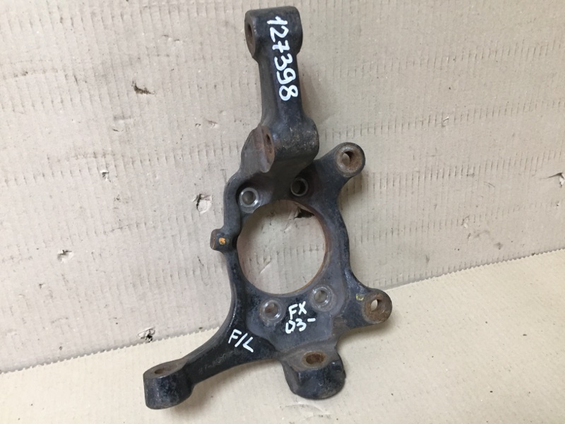 Кулак поворотный передний левый FX S50 03-08