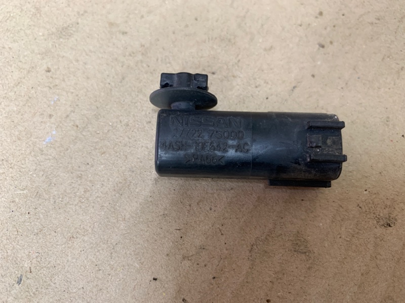 Датчик температуры наружного воздуха INFINITI QX56 / TITAN / ARMADA 04-16 Внедорожник VK56DE Датчик температуры наружного воздуха INFINITI QX56 / TITAN / ARMADA 04-16 Внедорожник VK56DE