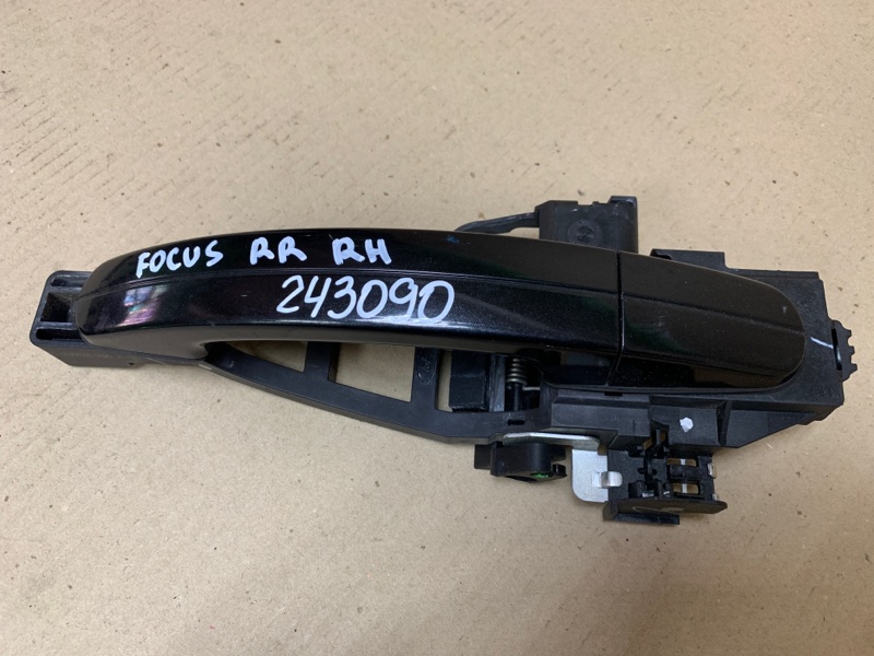 Ручка двери наружная задняя правая FORD FOCUS 10-18 2014 Хетчбек 2.0 C20HDEX CV6Z-5422404-CA Б/У