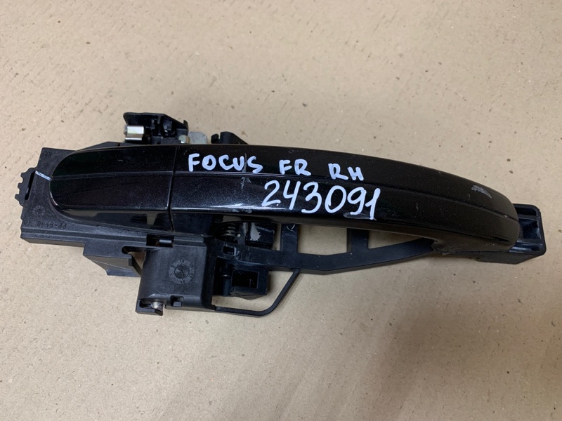 Ручка двери наружная передняя правая FORD FOCUS 10-18 2014 Хетчбек 2.0 C20HDEX CV6Z-5422404-CA Б/У