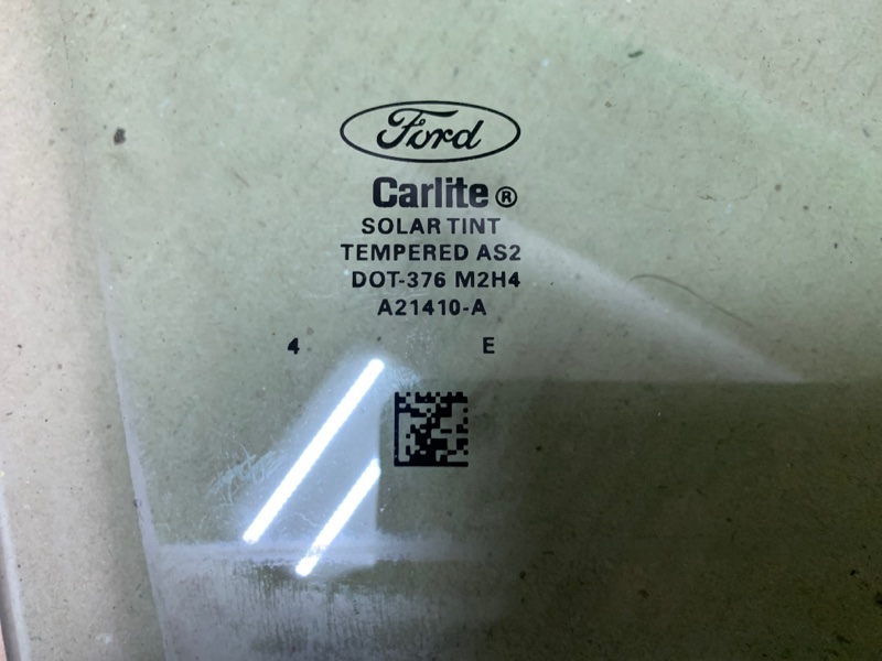 Стекло двери переднее правое FORD FOCUS 10-18 Хетчбек 2.0 C20HDEX Стекло двери переднее правое FORD FOCUS 10-18 Хетчбек 2.0 C20HDEX