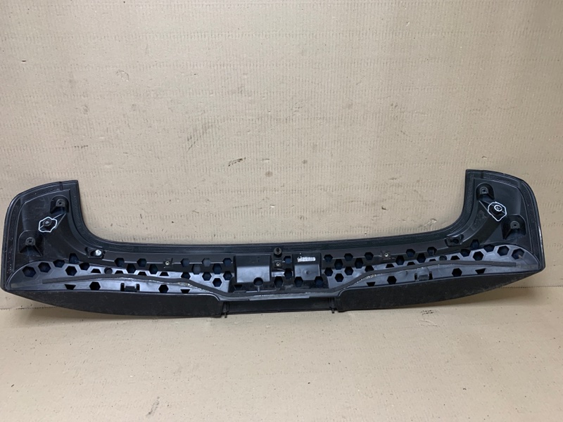 Спойлер крышки багажника FOCUS 10-18 2014 Хетчбек 2.0 C20HDEX