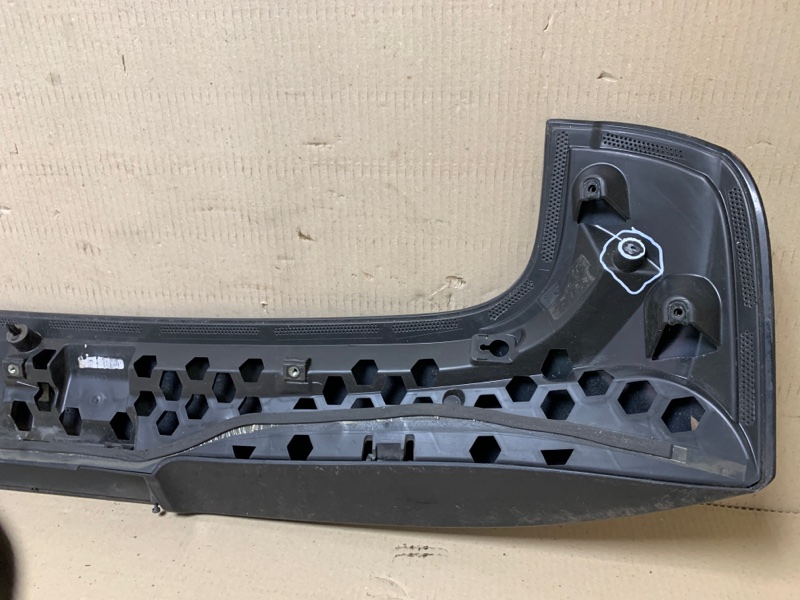 Спойлер крышки багажника FOCUS 10-18 2014 Хетчбек 2.0 C20HDEX