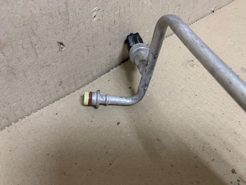 Трубка кондиционера FORD FOCUS 10-18 Хетчбек 2.0 C20HDEX