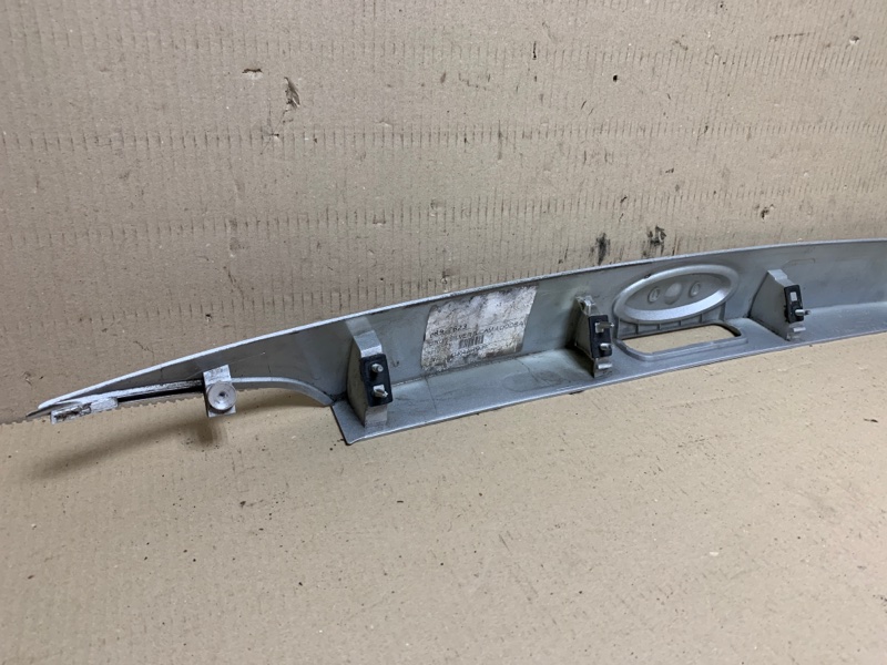 Панель подсветки номера FOCUS 10-18 -15 BK СЕДАН