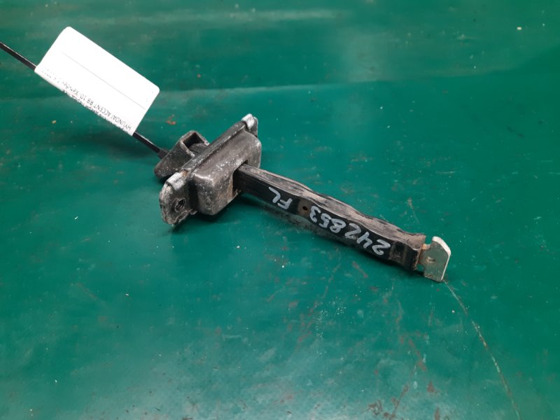 Ограничитель двери передний левый HYUNDAI ACCENT RB 10- 2015 Хетчбек 1.6 79380-1R000 Б/У