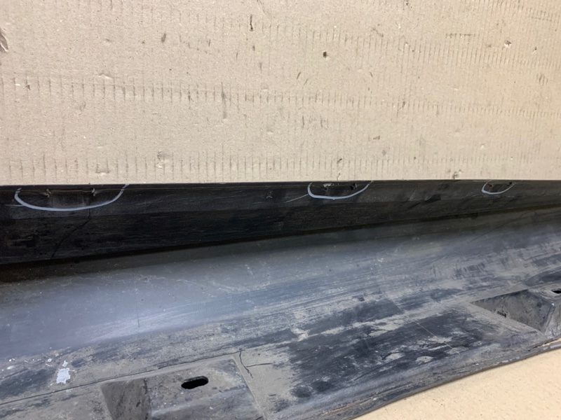 Накладка порога наружная правая FOCUS 10-18 2014 Хетчбек 2.0 C20HDEX Накладка порога наружная правая FOCUS 10-18 2014 Хетчбек 2.0 C20HDEX