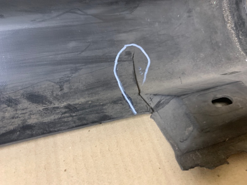 Накладка порога наружная правая FOCUS 10-18 2014 Хетчбек 2.0 C20HDEX Накладка порога наружная правая FOCUS 10-18 2014 Хетчбек 2.0 C20HDEX