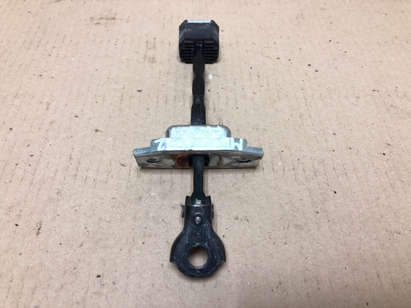 Ограничитель двери передний правый MDX (YD3) 13-21 2014 Внедорожник 3.5 J35Y5