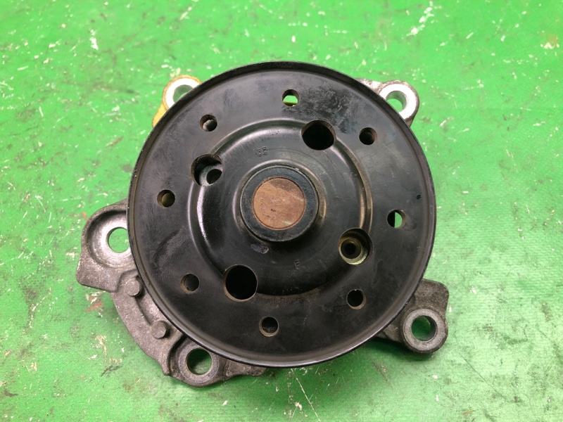 Помпа RAV4 13-19 2017 ZSA42 2.0 3ZRFE