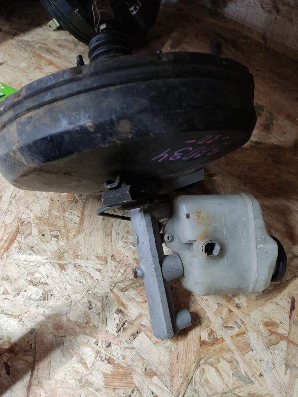 Вакуумный усилитель тормозов TOYOTA CAMRY 30 02-06