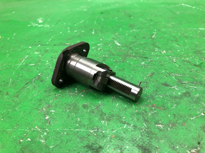 Натяжитель цепи ГРМ TOYOTA RAV4 13-19 2017 ZSA42 2.0 3ZRFE 13540-37030 Б/У