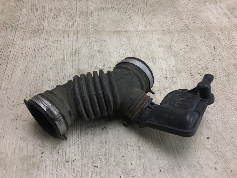 Патрубок воздушного фильтра NV200 USA 13- 2020 M20XUS 2.0 MR20DE