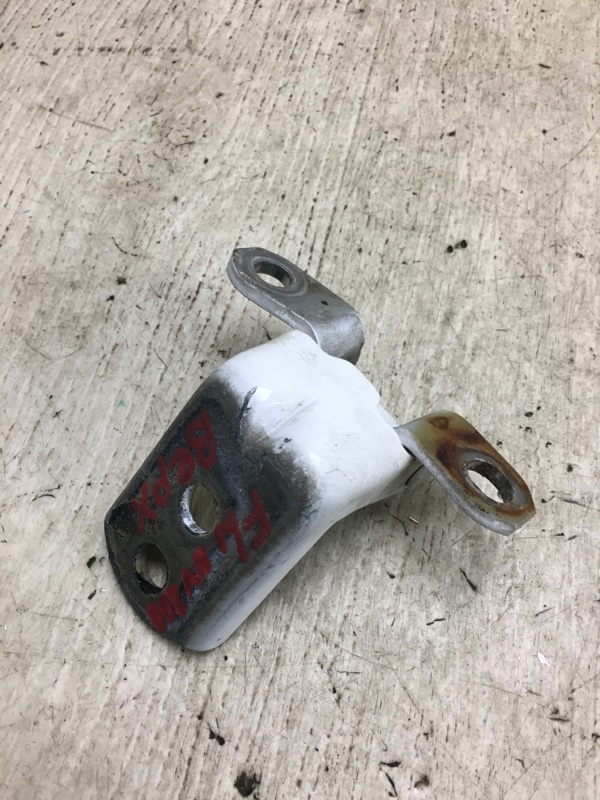 Петля двери верхняя передняя левая NISSAN NV200 USA 13- M20XUS 2.0 MR20DE