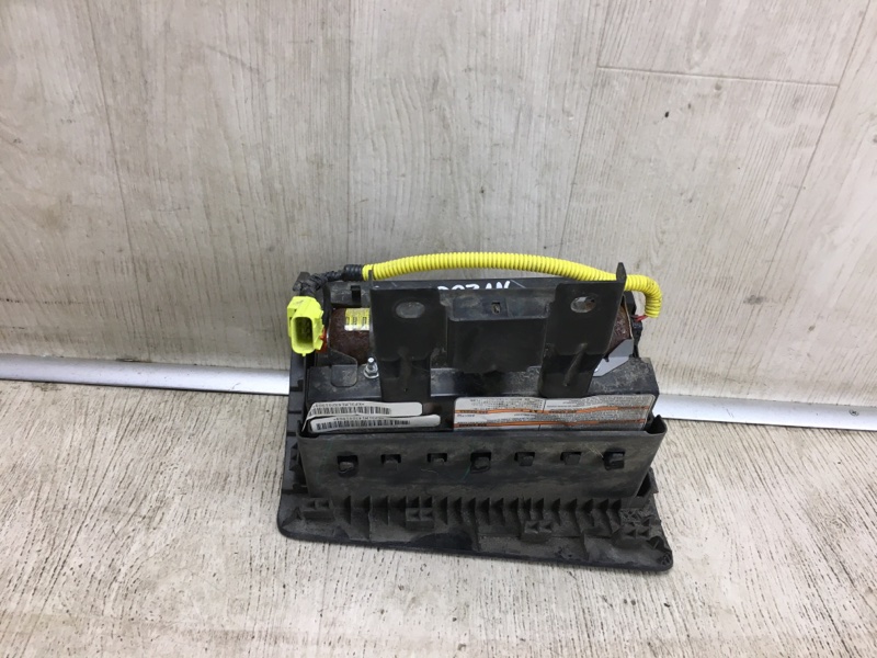 Подушка безопасности пассажира NISSAN NV200 USA 13- M20XUS 2.0 MR20DE