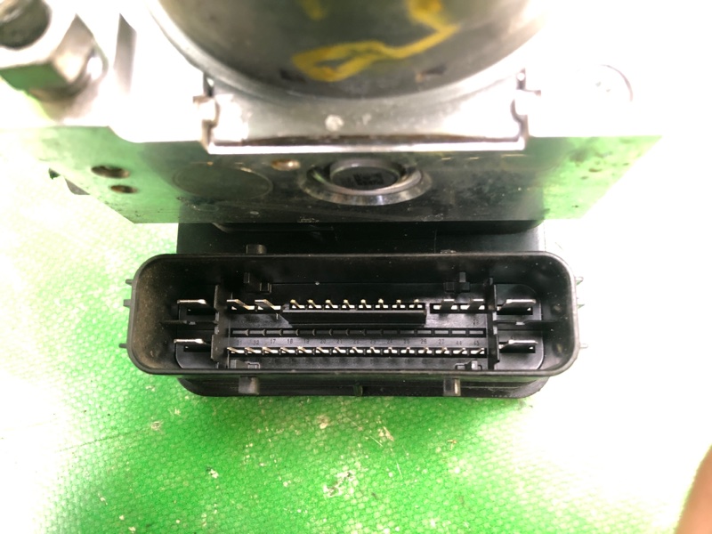 Блок ABS FOCUS 10-18 2015 CB8 2.0 XQDA