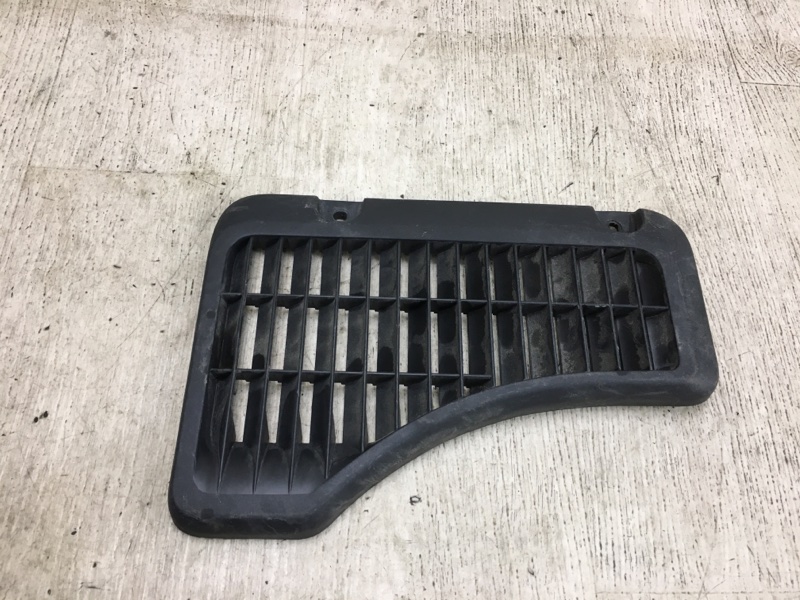 Накладка в салоне задняя правая NISSAN NV200 USA 13- 2020 M20XUS 2.0 MR20DE 84948-3LM0C Б/У