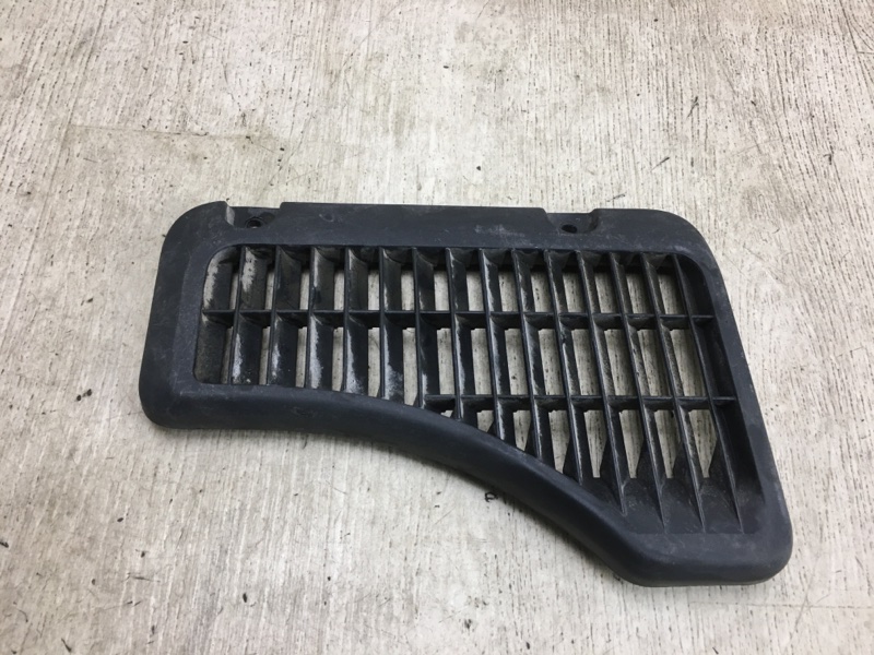 Накладка в салоне задняя левая NISSAN NV200 USA 13- 2020 M20XUS 2.0 MR20DE 84949-3LM0C Б/У