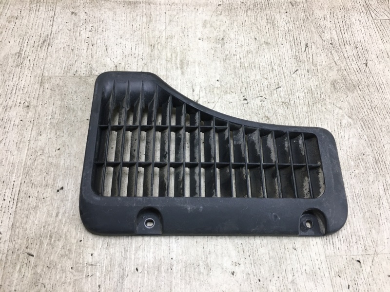 Накладка в салоне задняя левая NV200 USA 13- 2020 M20XUS 2.0 MR20DE