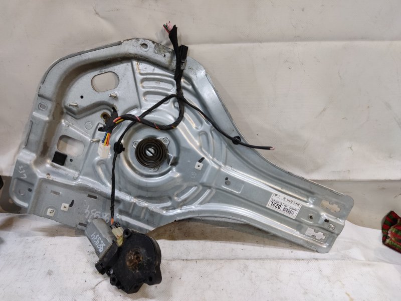 Стеклоподъемник задний левый HYUNDAI TUCSON 04-10 83405-2E000 Б/У