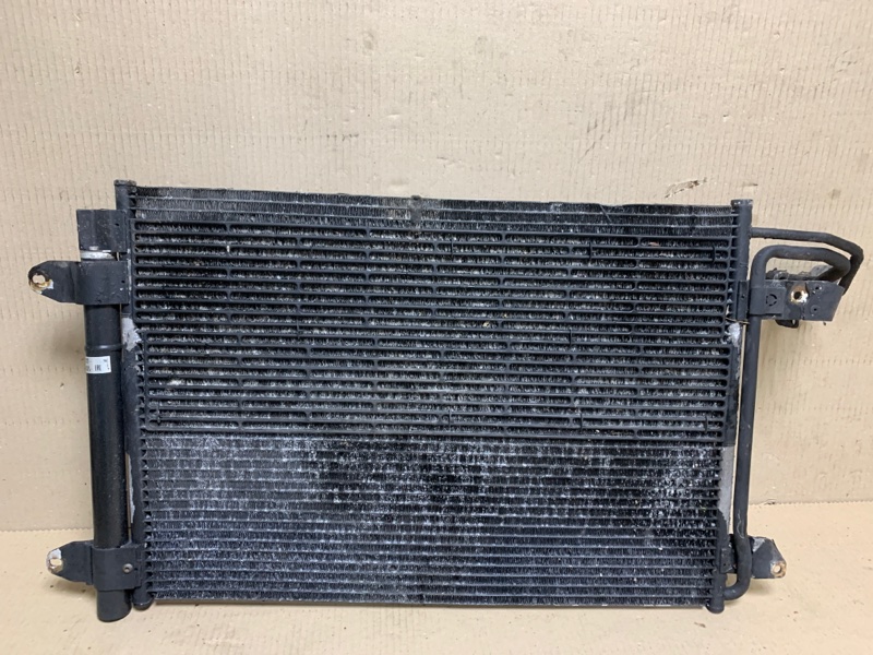 Радиатор кондиционера JETTA 05-10 2007 Седан 2.5