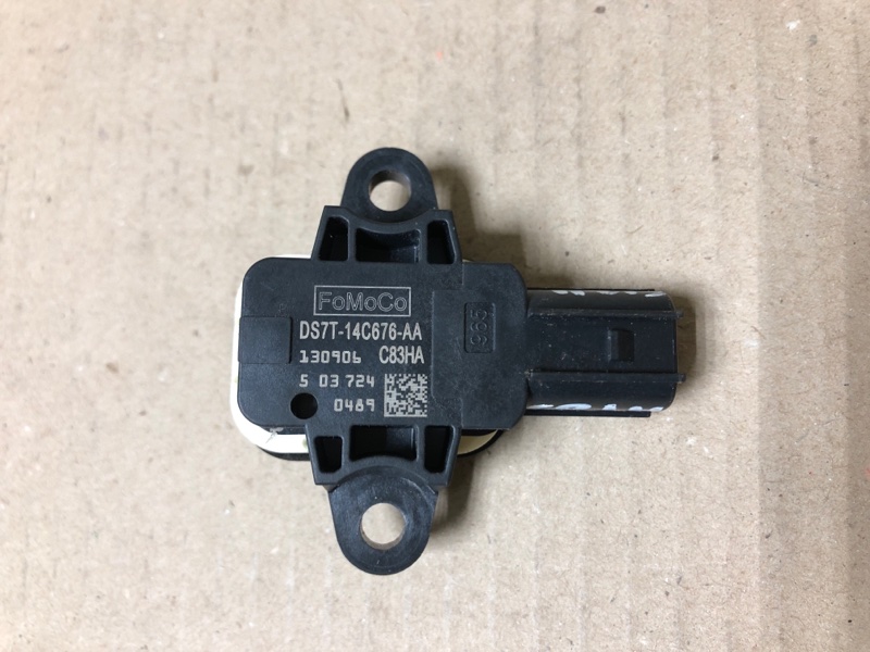 Датчик удара FORD FUSION 14- 2014 Седан 2.5 H2GZ-14B345-A Б/У